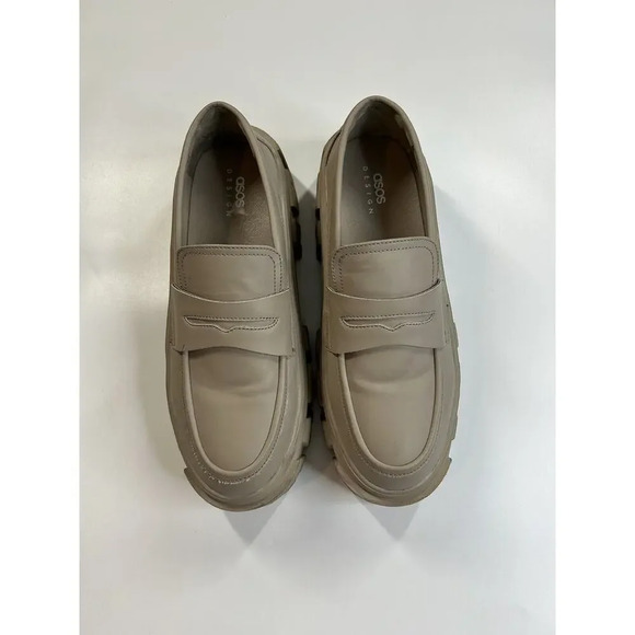 ASOS DESIGN Chunky Loafers Womens 11 Beige/Taupe Faux Leather Platform Y2K - Picture 3 of 7